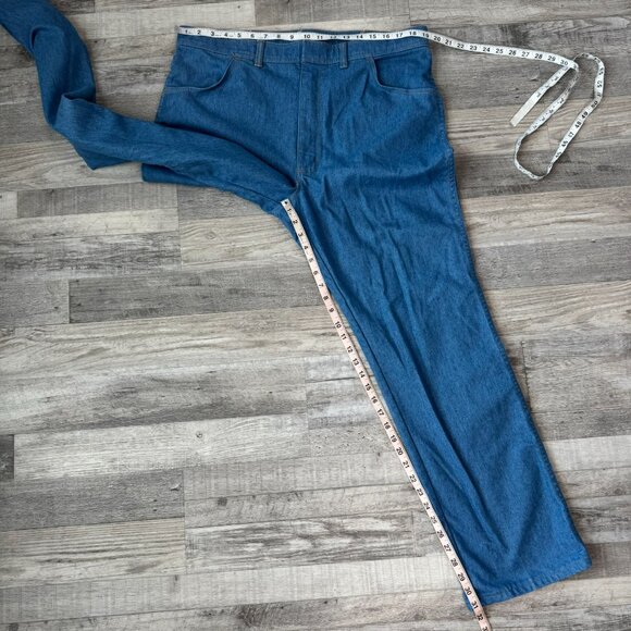 Vintage Wrangler Men's Medium Wash Straight Leg Jeans G2 - Picture 2 of 5